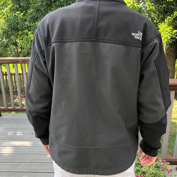 North Face lightweight spring/fall jacket - Picture 4 of 7